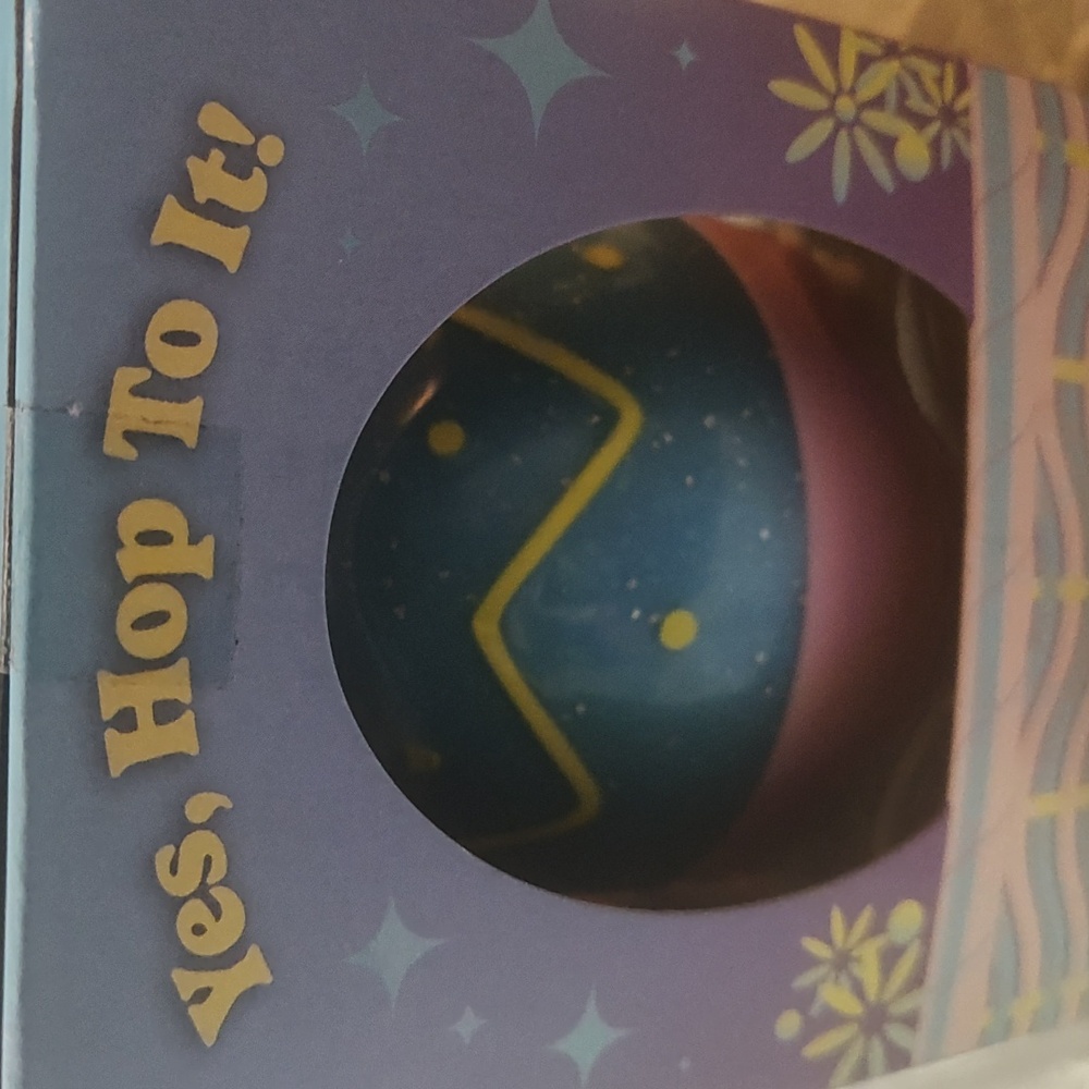 NWT Mattel Magic 8 Ball - Blue, Yellow, and Pink In The Shape Of An Egg Ages 6 + - Picture 3 of 6